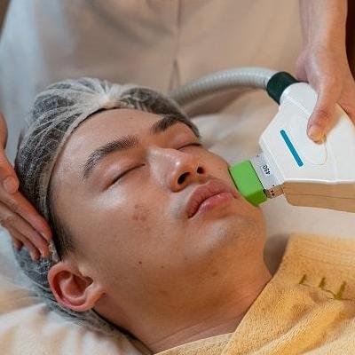 Facial Treatment For  Men